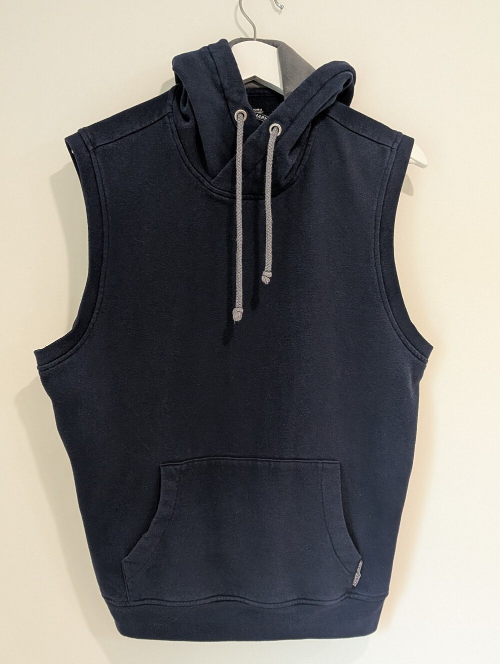 American Rag Sleeveless Hoodie Size Large Workout Athleisure Exercise Streatwear